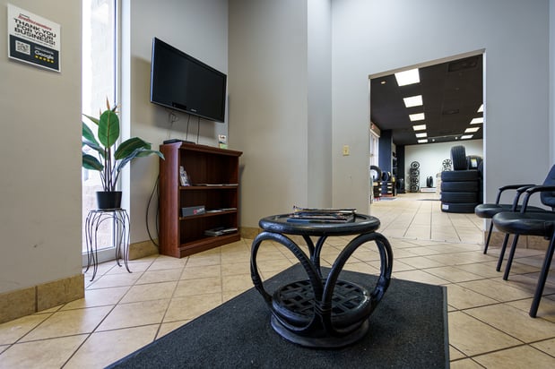 Images Eavers Tire Discounters
