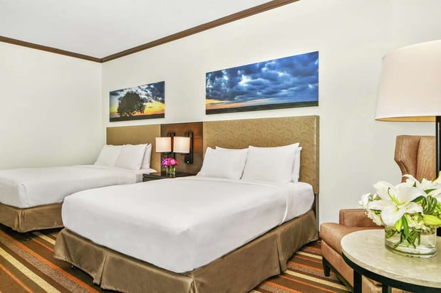 Images Hilton Dallas/Park Cities