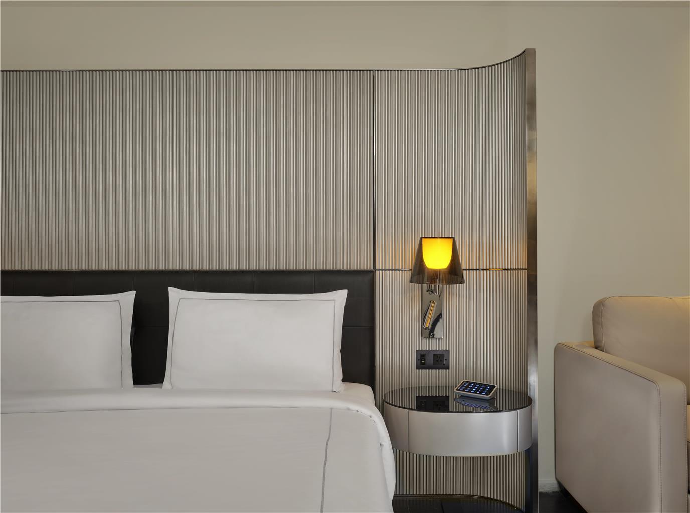 Executive King Room