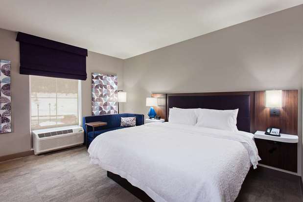 Images Hampton Inn & Suites Leavenworth