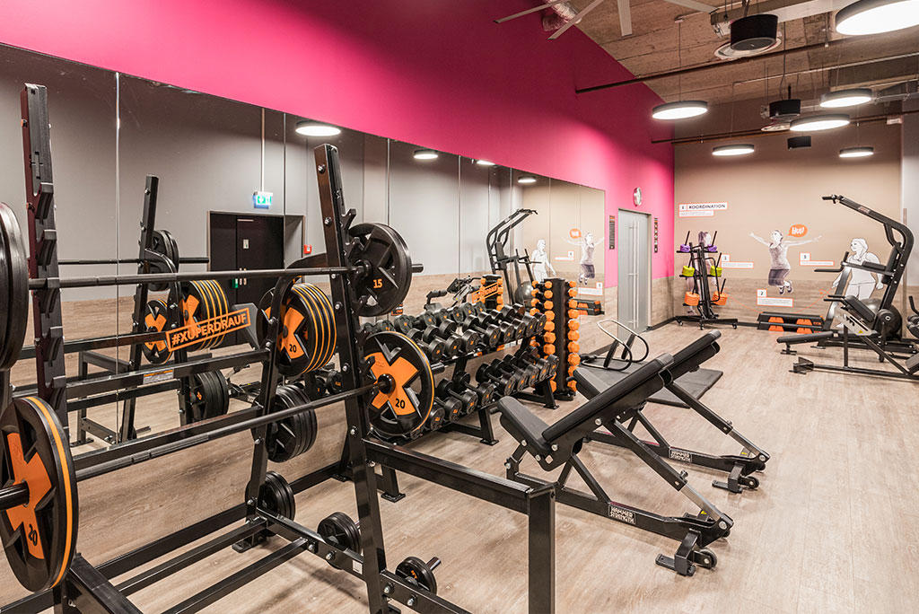 Bild 5 FitX Fitnessstudio in Wetzlar