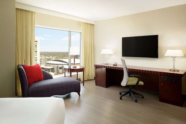 Images Hilton Charlotte Uptown