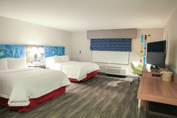 Images Hampton Inn & Suites Mount Laurel/Moorestown