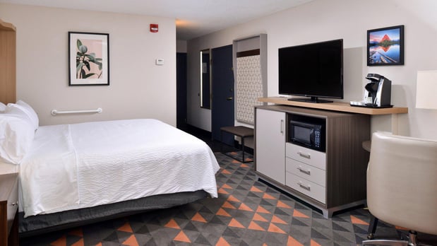 Images Holiday Inn Great Falls-Convention Center by IHG