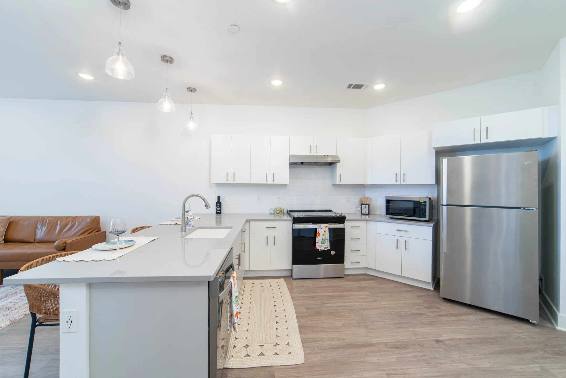 kitchen at Lansing City View Apartments 