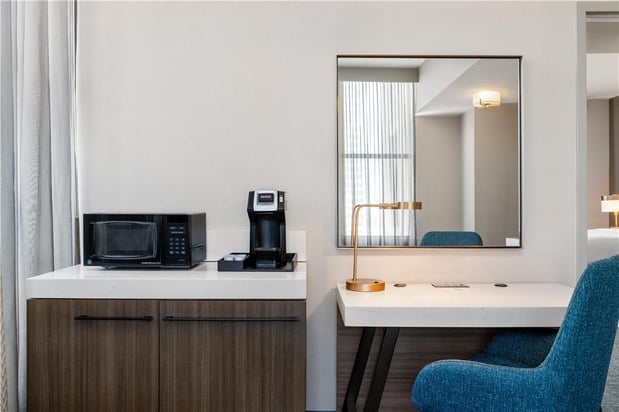 Images Hilton Garden Inn Indianapolis Downtown