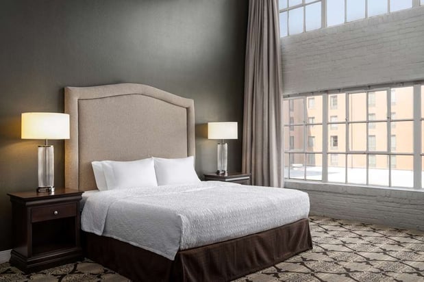 Images Hampton Inn & Suites New Orleans-Convention Center