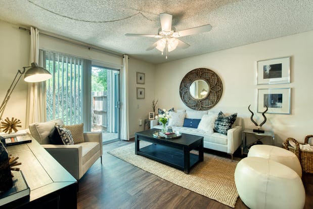 Images Connect on Northern Apartments
