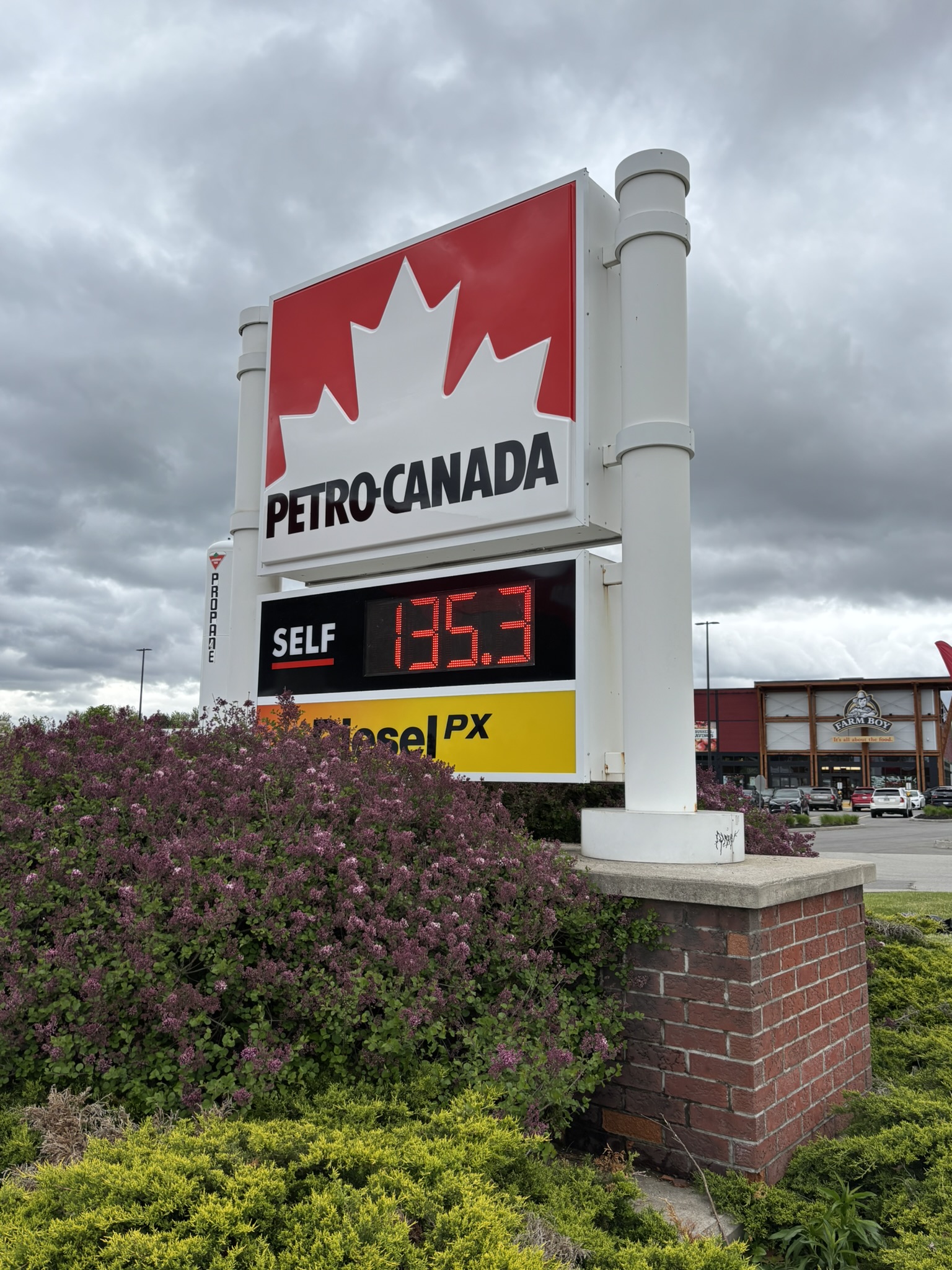 Petro-Canada operated by Canadian Tire Petroleum