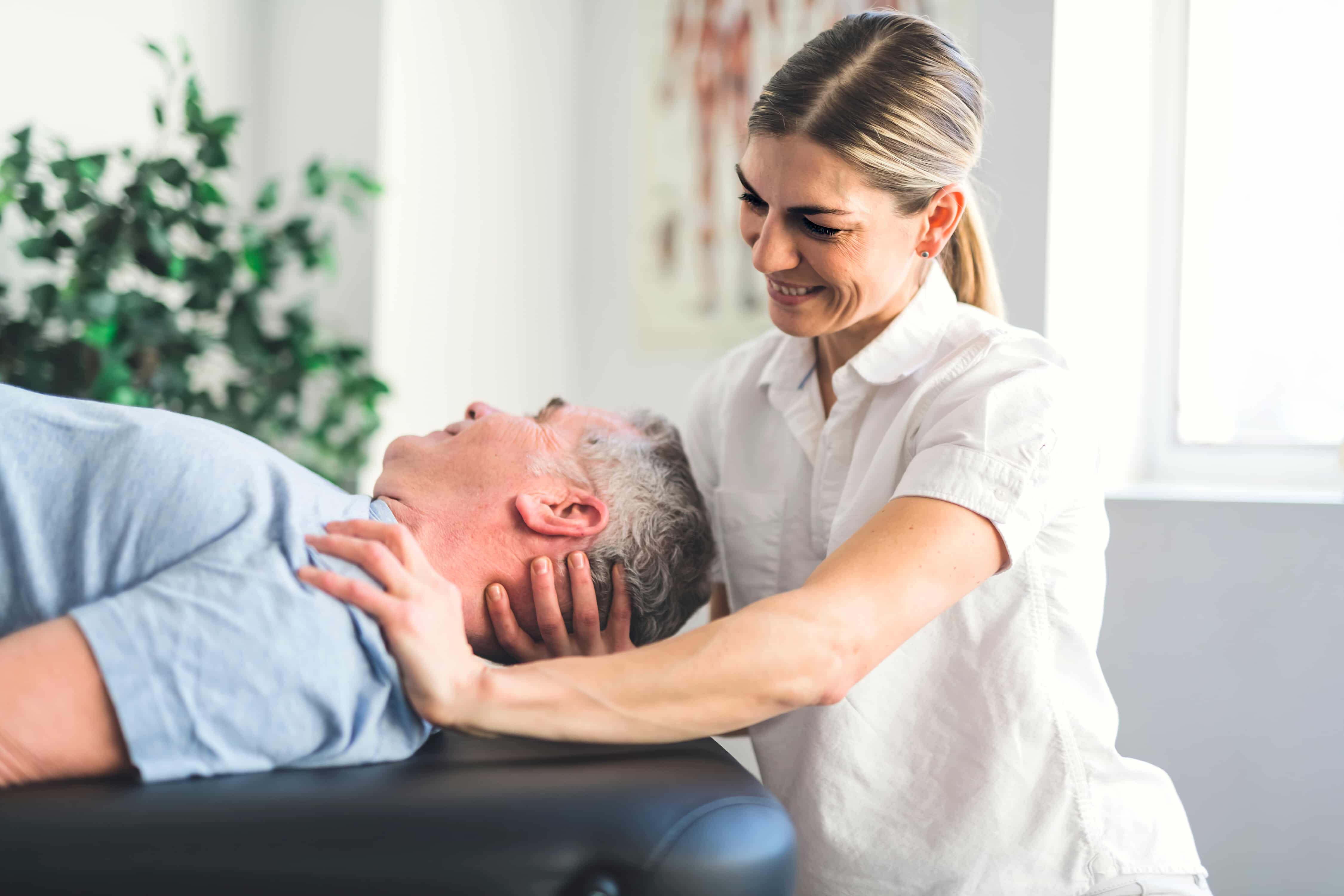 Images Loloyan Chiropractic - Chiropractor Kanata