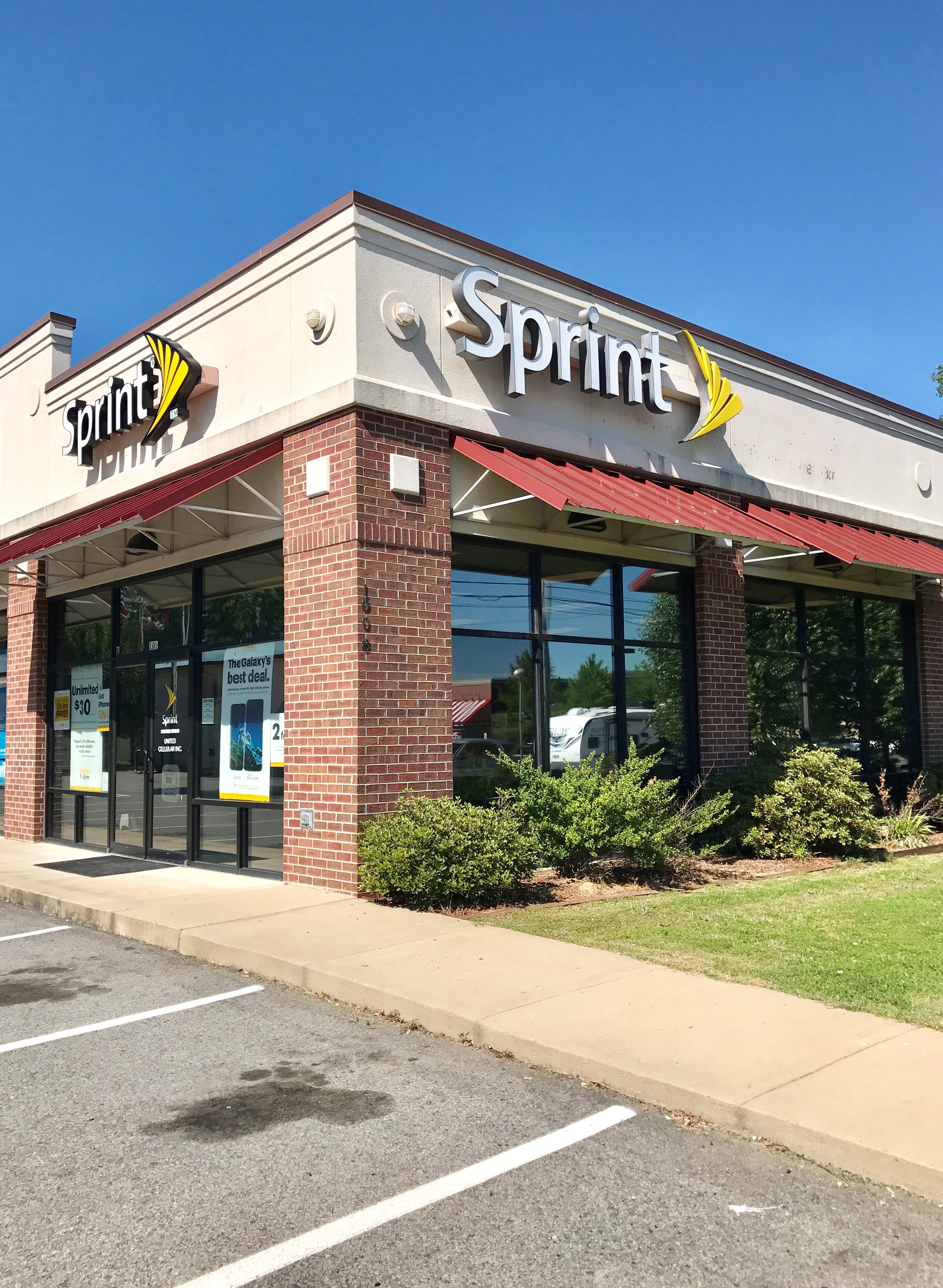 Sprint Store Coupons near me in Conway, AR 72032 | 8coupons