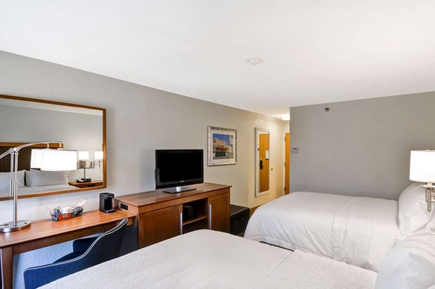 Images Hampton Inn Memphis-Poplar