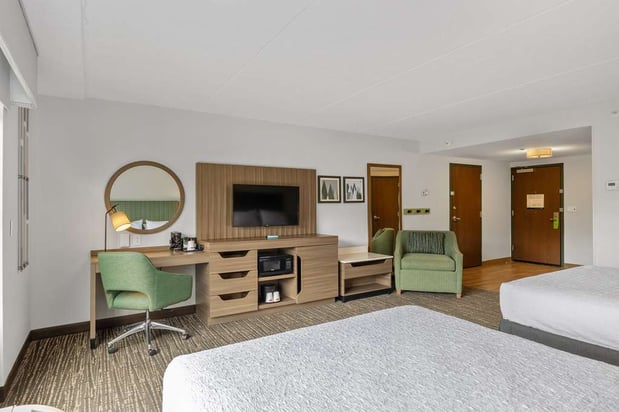 Images Hampton Inn & Suites Lake George