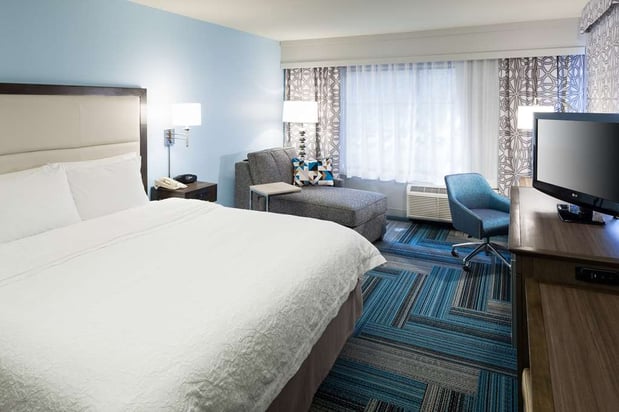 Images Hampton Inn San Diego-Downtown