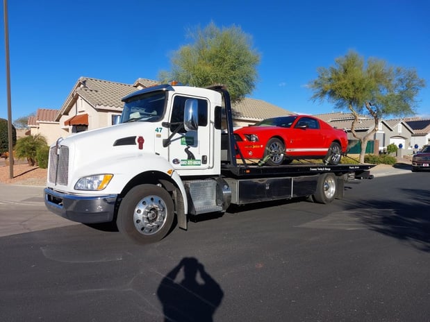 Images Freeway Towing & Storage