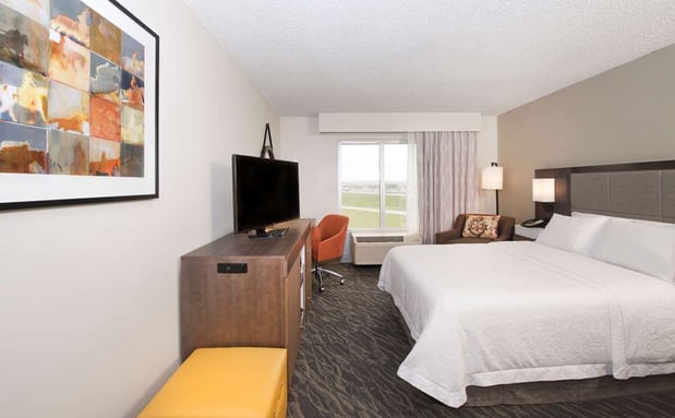 Images Hampton Inn & Suites N. Ft. Worth-Alliance Airport