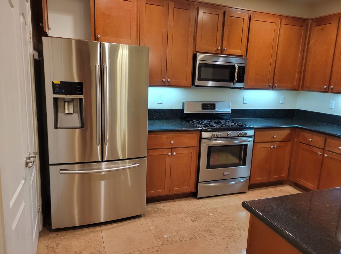EMD Cleaning Service LLC - cleaning services