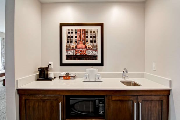 Images Hampton Inn & Suites Detroit/Troy