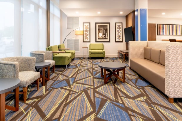 Images Holiday Inn Express & Suites Milwaukee – West Allis by IHG