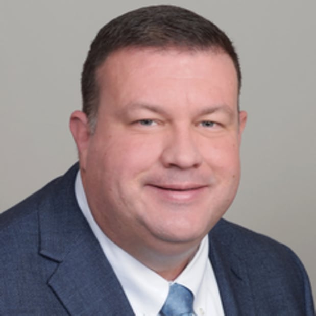 Images Edward Jones - Financial Advisor: David Riggs