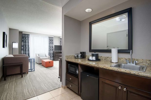 Images Hampton Inn & Suites National Harbor/Alexandria Area