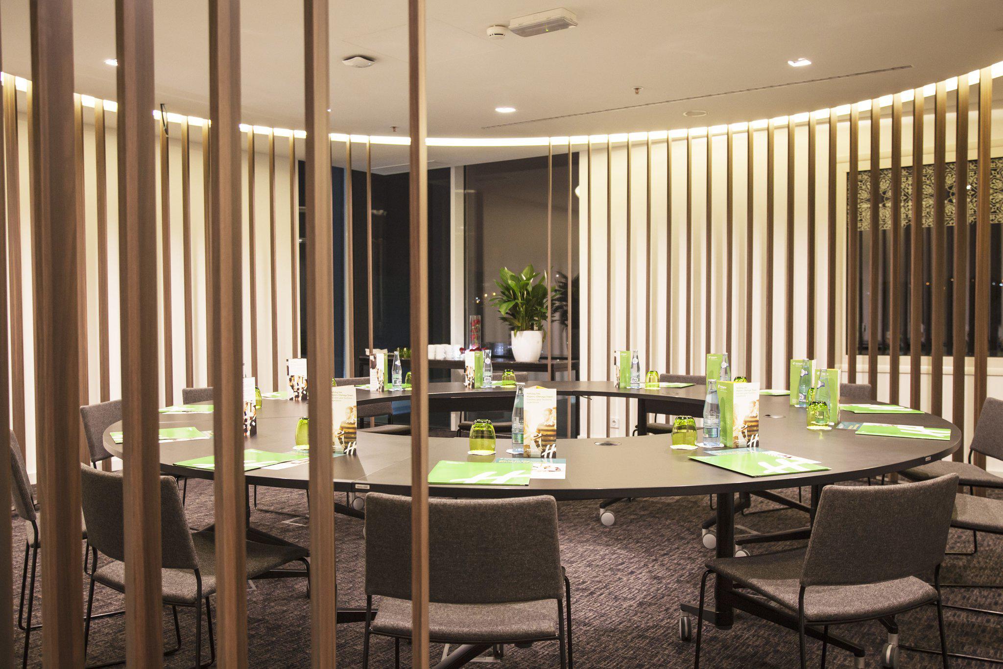 Holiday Inn Algiers - Cheraga Tower, an IHG Hotel