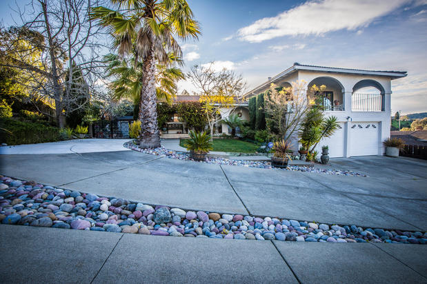 Images AnnMarie Barajas - REALTOR