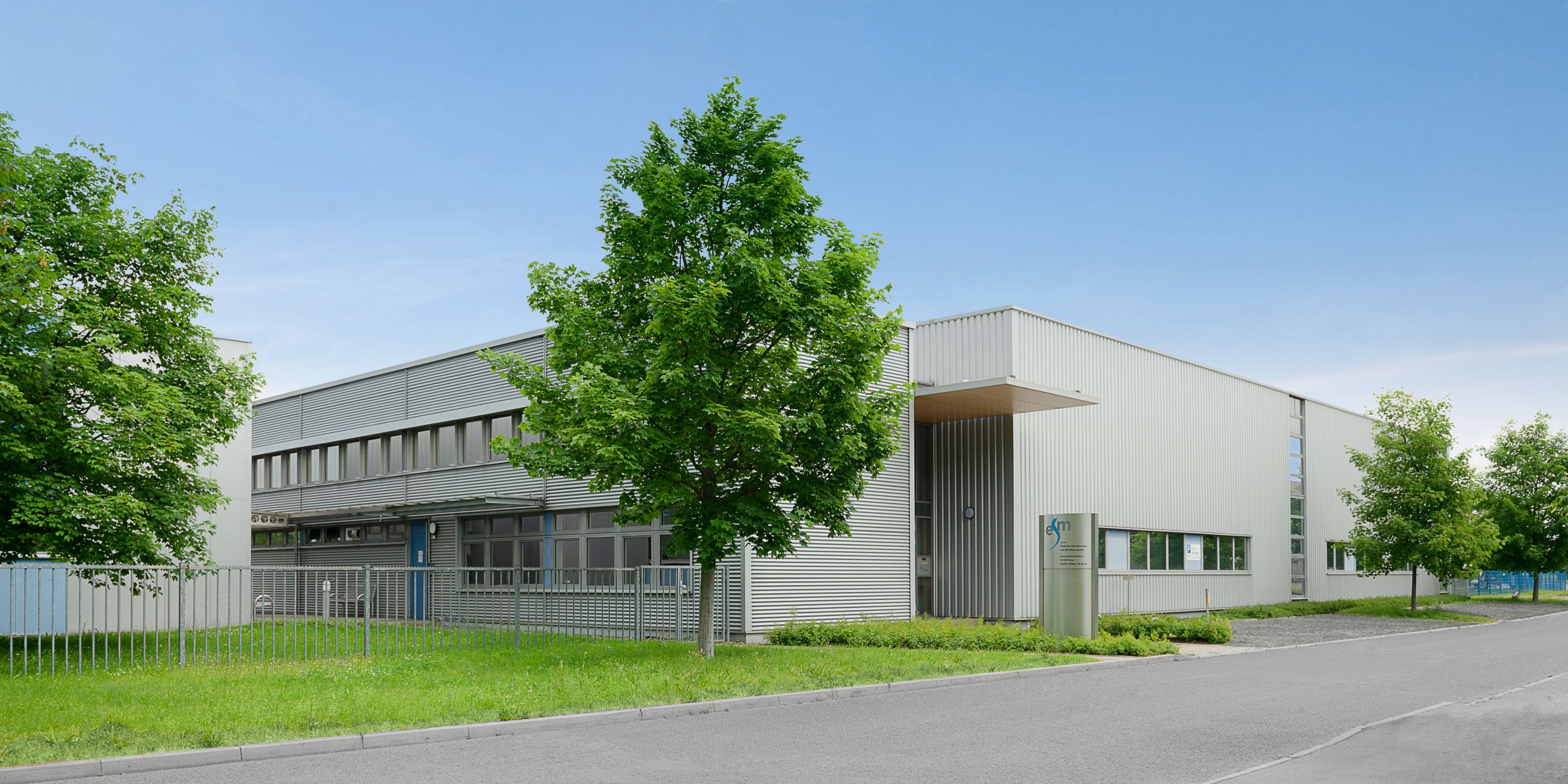 Bilder e.s.m. Edelstahl- Schwimmbad- und Metallbau GmbH