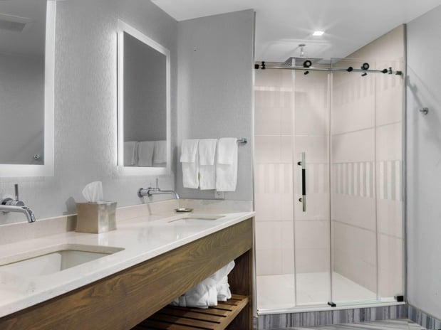 Images voco Niagara Falls - the Cadence by IHG