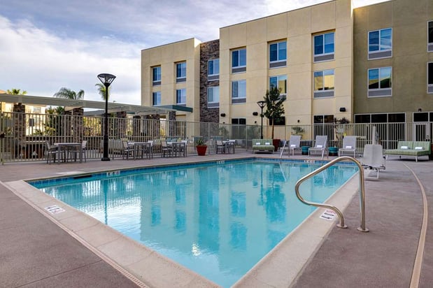 Images Hilton Garden Inn Temecula