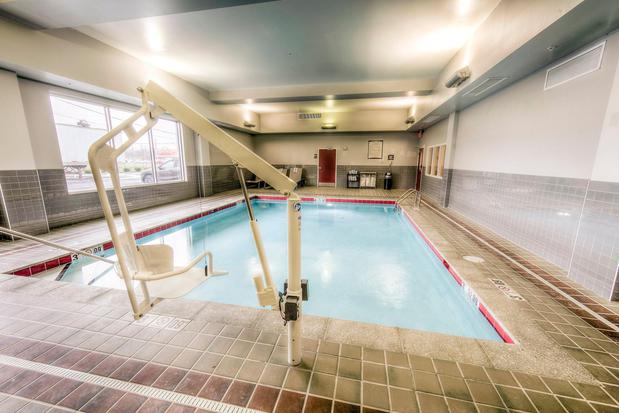 Images Staybridge Suites Columbus OSU-Medical Center by IHG
