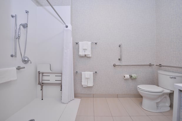 Images Holiday Inn Express & Suites Madison by IHG