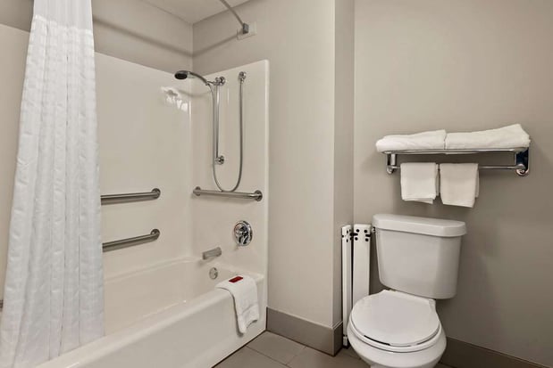 Images SureStay Plus by Best Western Tulsa East