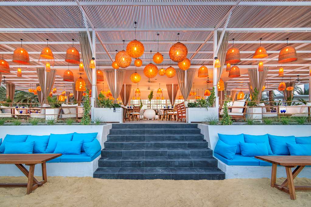 Radisson Blu Hotel & Resort, Abu Dhabi Corniche