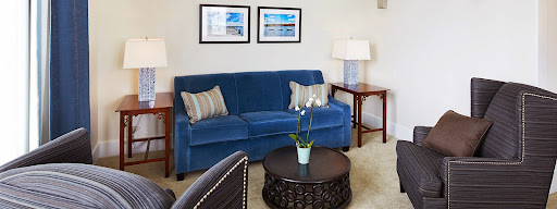 The Boathouse Waterfront Hotel Image