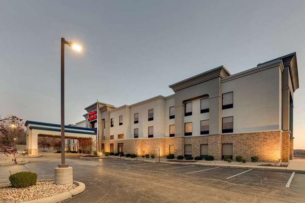 Images Hampton Inn & Suites St. Louis-Edwardsville