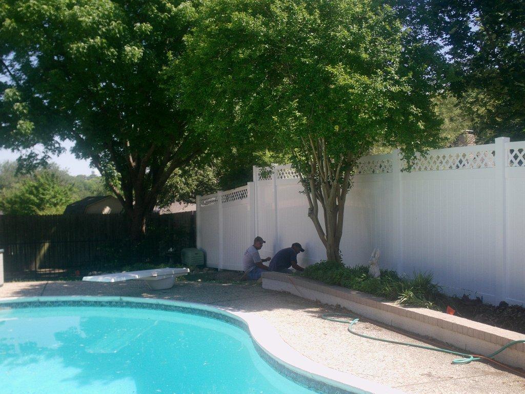 Swimming pool vinyl fencing that can withstand water and weather