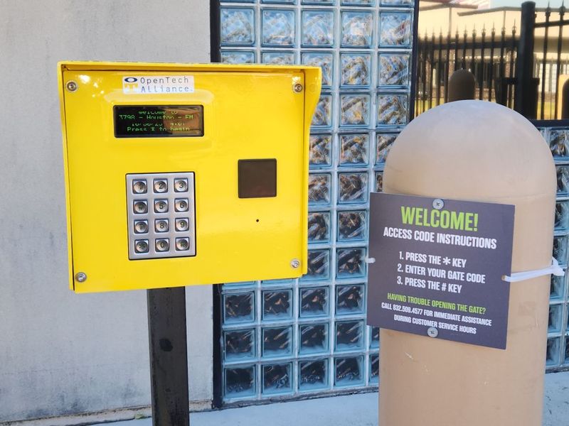 Images Extra Space Storage