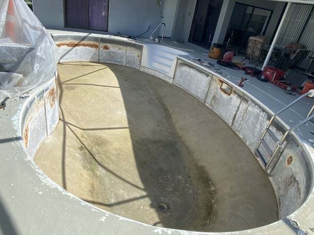 Images Paradise Palm Pools Inc