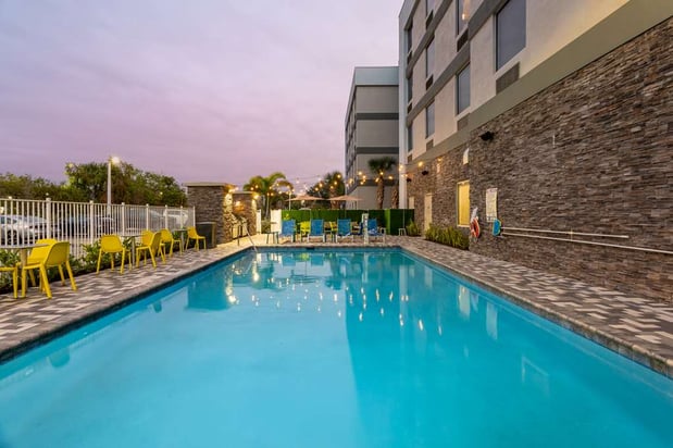 Images Home2 Suites by Hilton Ft. Pierce I-95