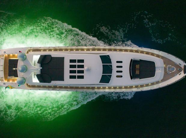 Images Encore Yacht
