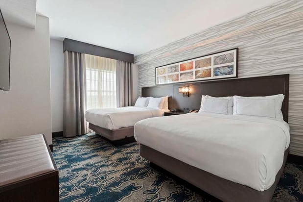 Images DoubleTree by Hilton Front Royal Blue Ridge Shadows