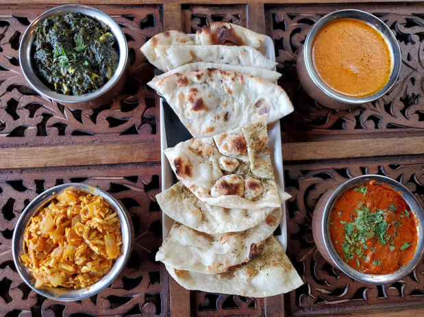 Images Taj Mahal Restaurant & Lounge