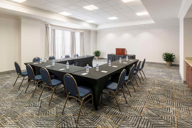 Images Homewood Suites by Hilton New Orleans