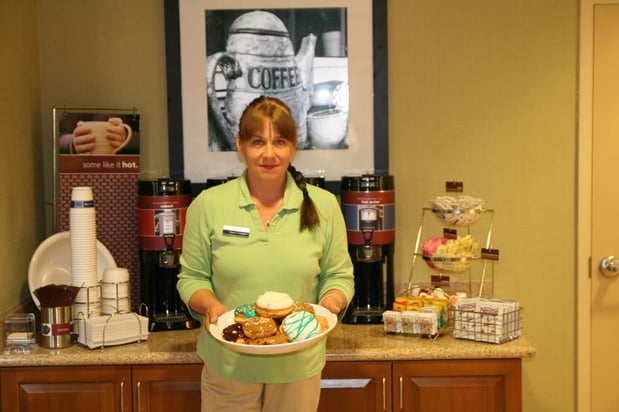 Images Hampton Inn & Suites Warren