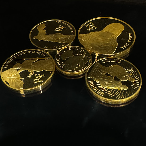 Images 買取専門店  KOMEHYO  (コメ兵)  広島三越