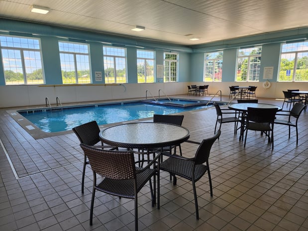 Images Holiday Inn Express & Suites Cadillac by IHG