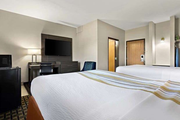 Images SureStay Plus by Best Western Tulsa East
