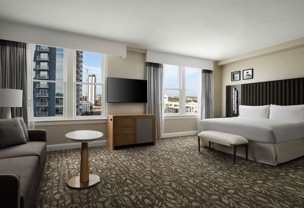 Images Hotel Flor Tampa Downtown, Tapestry Collection by Hilton
