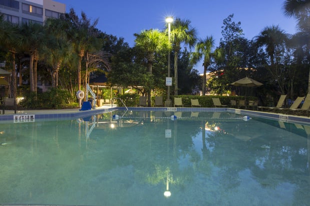 Images Holiday Inn Orlando-International Airport by IHG